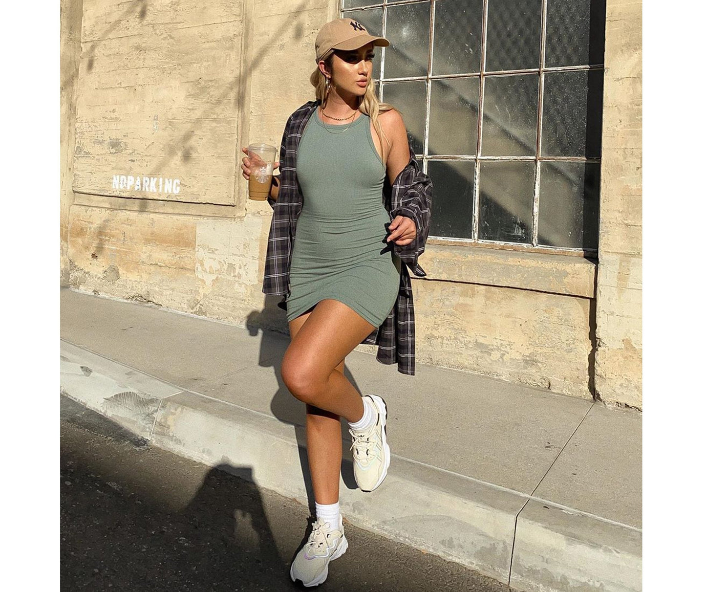 Ribbed Knit Crew Charming Neck Bodycon Mini Dress
