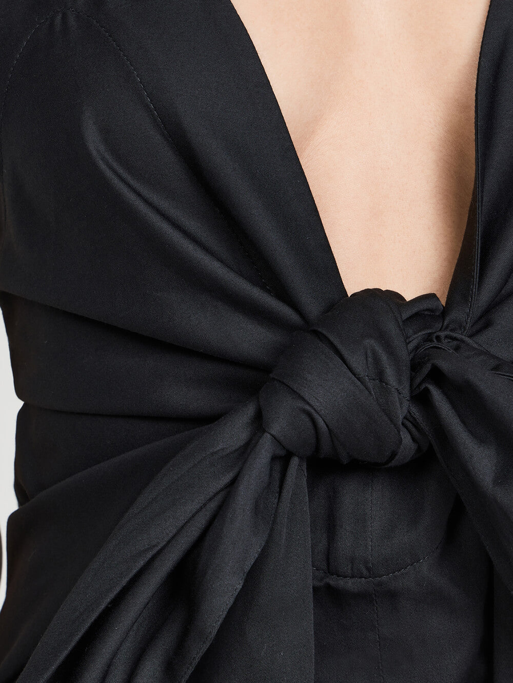 Unique Strappy Deep Charming V-Neck Midi Dress