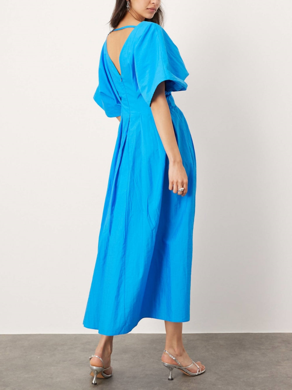 V-Neck Short Sleeve Charming Midi Dress In Blue