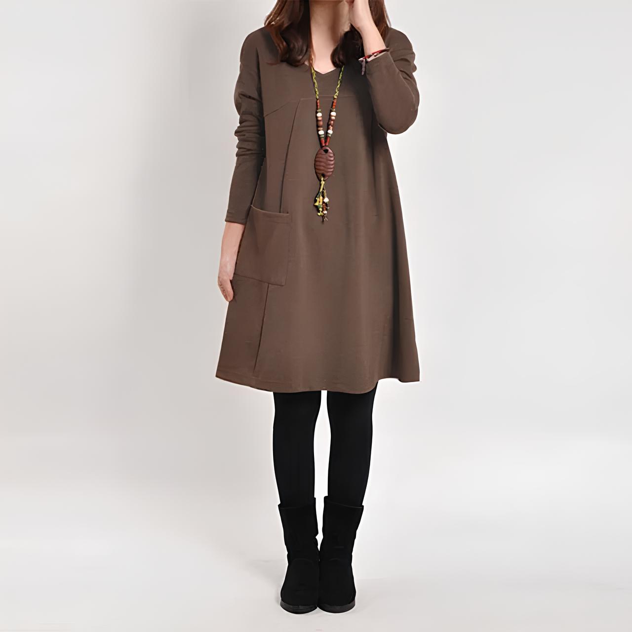 Caroline - Casual winter dress with pockets - HELLA TREND