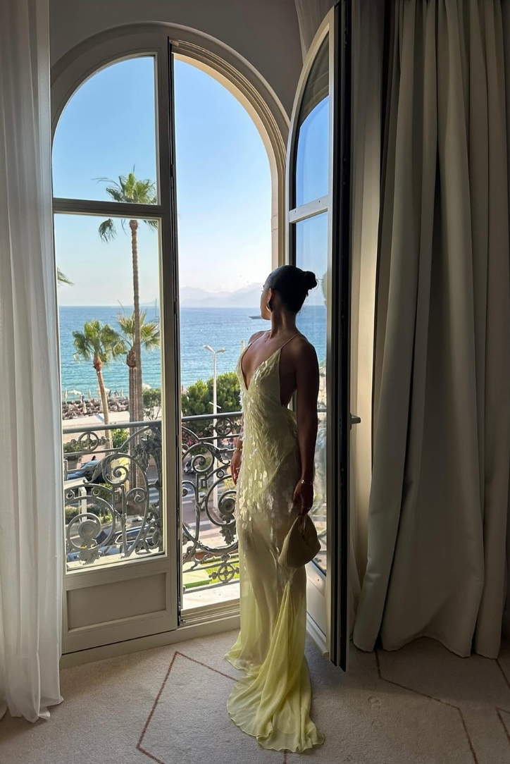 V-Neck Sleeveless Maxi Dress