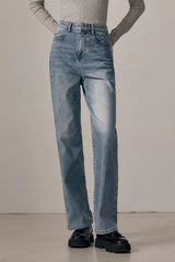 Fashionable Straight-Leg Denim Jeans