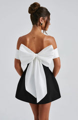 KISSES - OVERSIZED BOW MINI DRESS