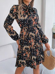 Élowen MuseTie Pleated Dress