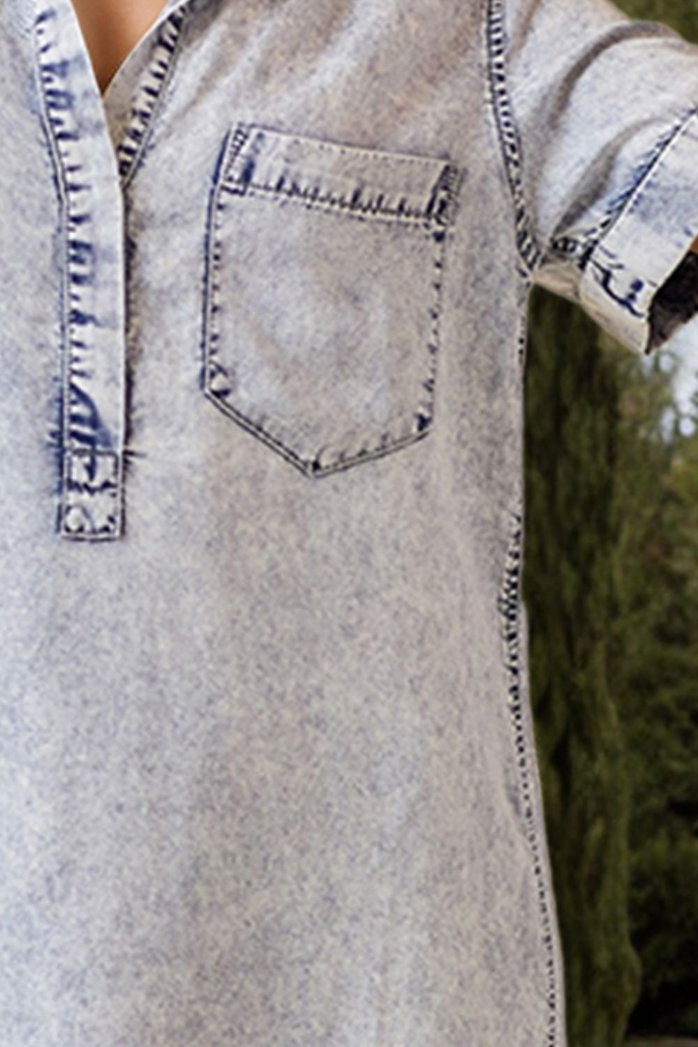 Virelli UrbanEase Denim Dress Pocketed Collared Short Sleeve Denim Dress