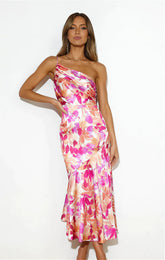 MALIAH - FLOWY & DASHING STATEMENT DRESS