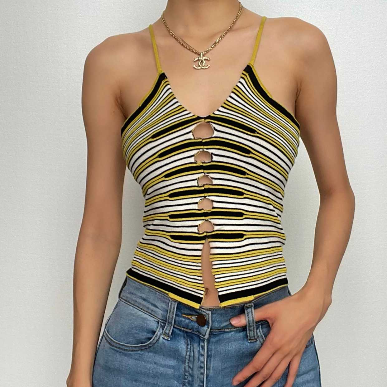 Knitted striped contrast hollow out cross front 2-way cami crop top