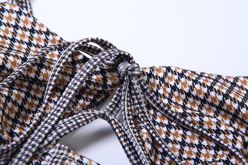 Contrast houndstooth print self tie backless cami crop top