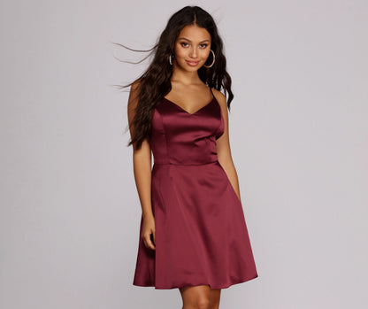 Emme Satin Party Dress - Lady Occasions