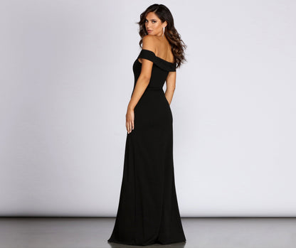 Lelia Formal Stylish High Slit Dress