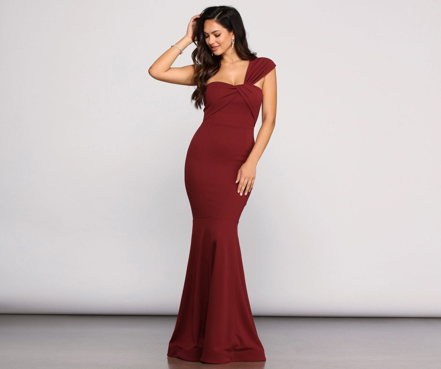 Tania Classic Mermaid Gown - Lady Occasions