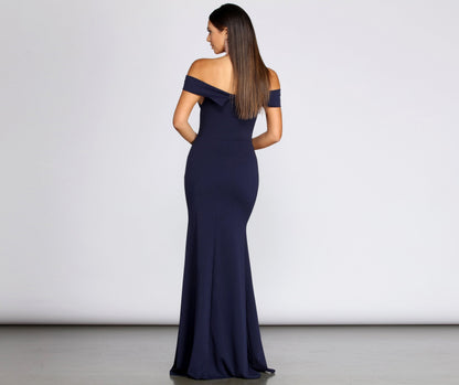 Layci Formal Stylish High Slit Dress