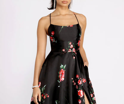 Catia Lace Up Charming Back Floral A-Line Dress