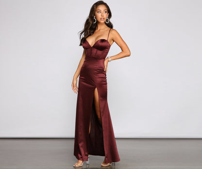 Nora High-Slit Stylish Mermaid Dress