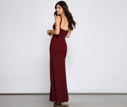 Layla Sleeveless Stylish High-Slit Formal Dress