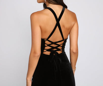 Christina Lace-Up Stylish Back Velvet Dress