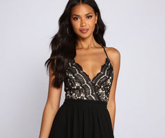 Sapphire Formal Stylish Scalloped Lace Dress