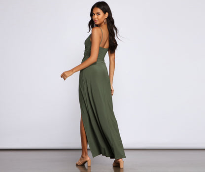 Major Appeal High Charming Slit Maxi Dress