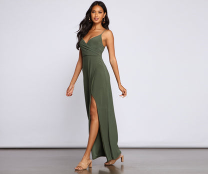 Major Appeal High Charming Slit Maxi Dress