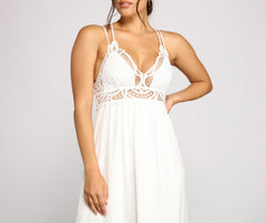Effortless Flowy Stylish Woven Maxi Dress