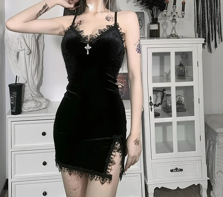Cross Dark Opening Small Dress Black / S