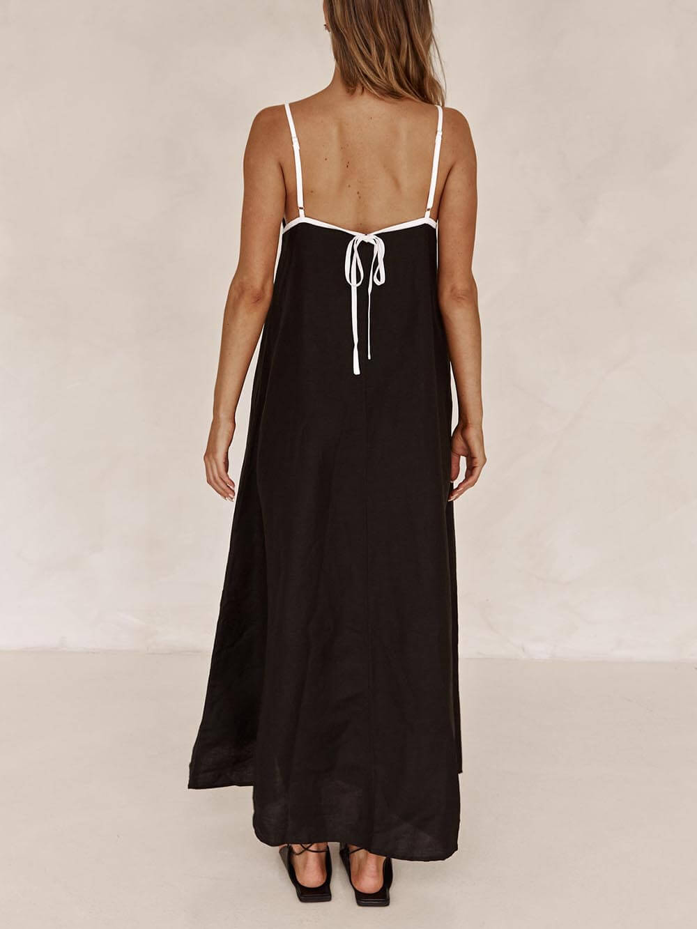 Classic Holiday Style Charming Contrasting Suspender Dress