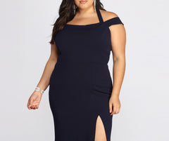 Plus Adelina Formal Charming Halter Crepe Dress