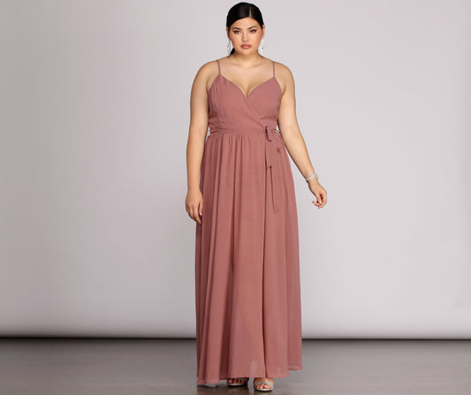 Plus Helena Formal Sleeveless Chiffon Dress - Lady Occasions