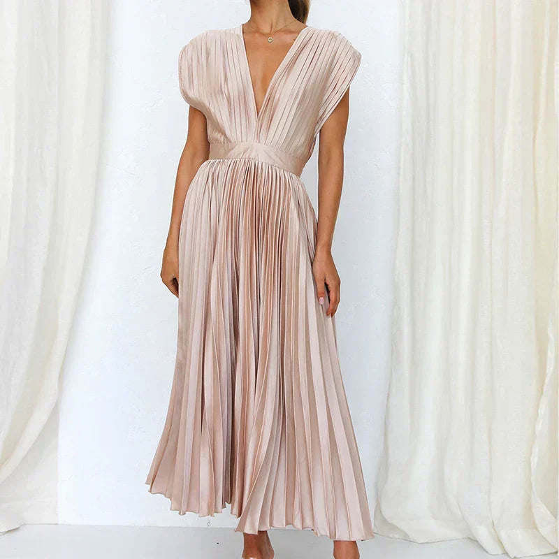 Adele - V-neck dress with pleats