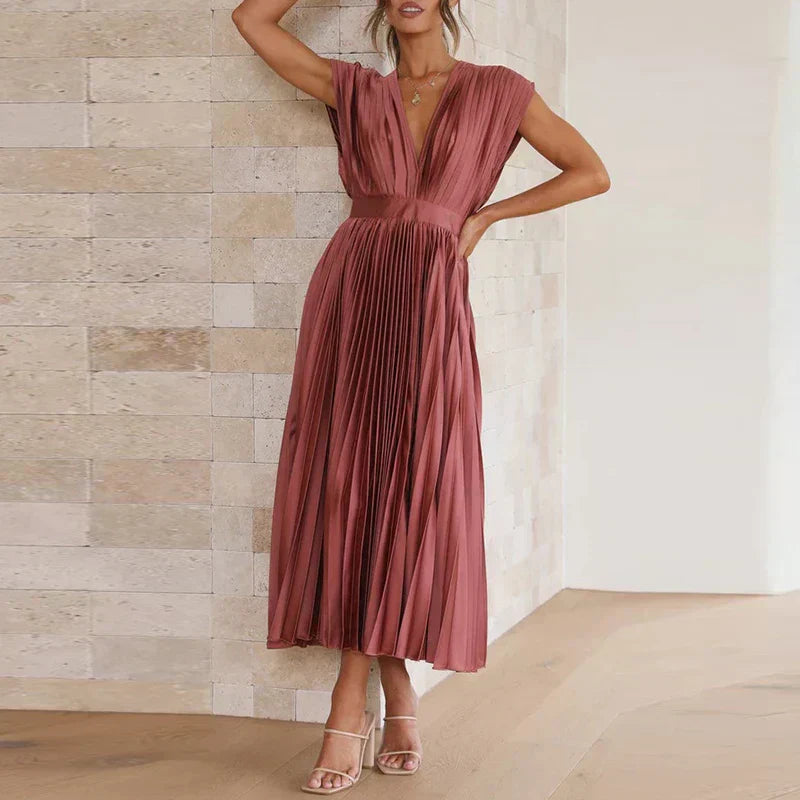 Adele - V-neck dress with pleats