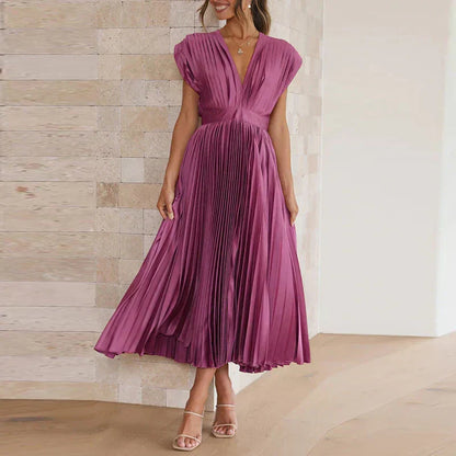 Adele - V-neck dress with pleats