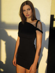 GUIA – STRIKING ONE-SHOULDER POWER FIT