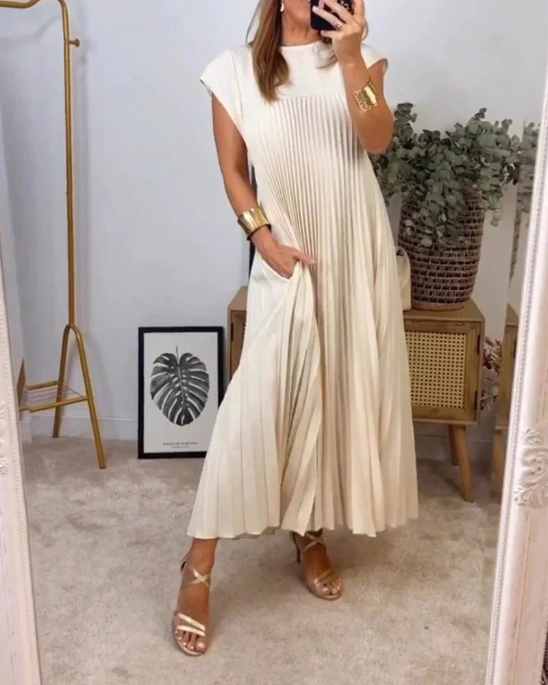 Tascha - Pleated Dress