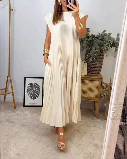 Tascha - Pleated Dress
