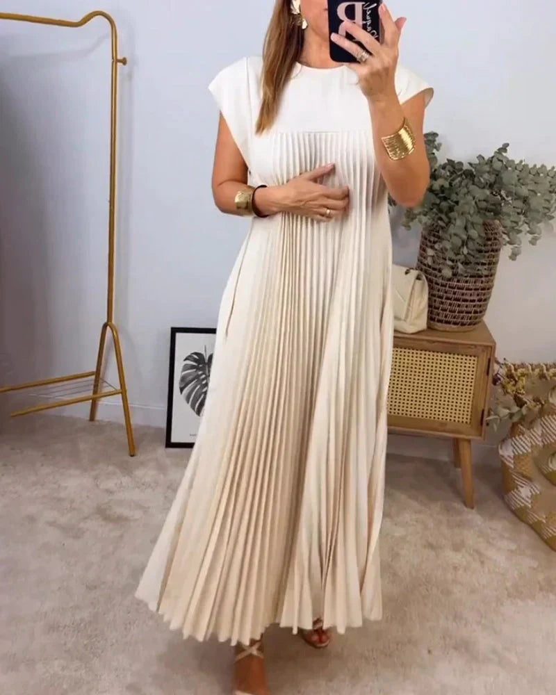 Tascha - Pleated Dress