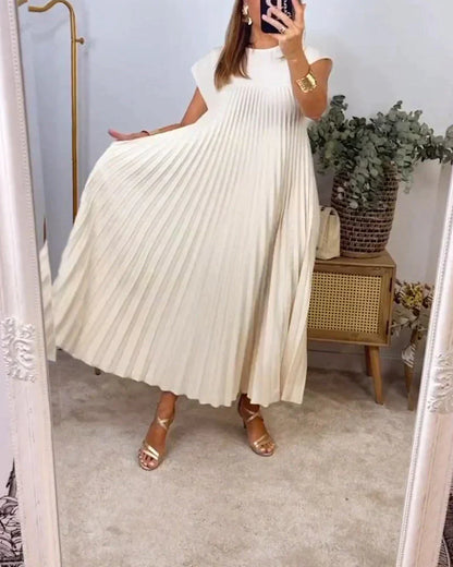 Tascha - Pleated Dress