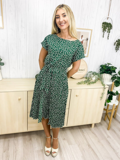 Ditsy Floral Pleated Dress