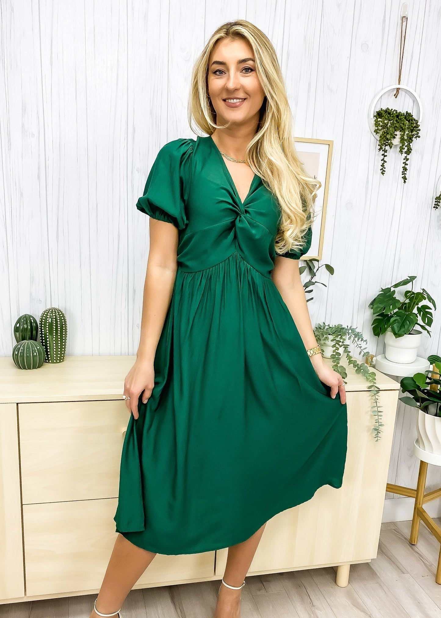 Classic Puff Sleeve Dress