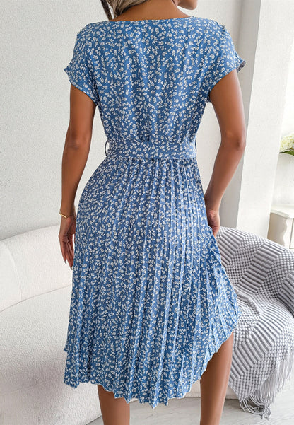 Ditsy Floral Pleated Dress