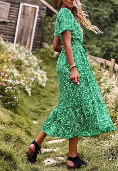 Ditsy Floral Ruffle Hem Dress