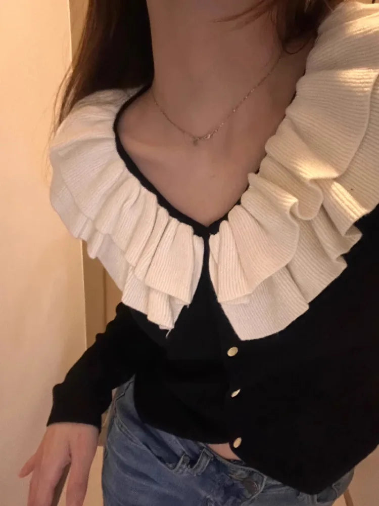 Retro U-Neck Ruffles Knitted Slim Fit Long Sleeve Cardigan Christmas Sweater Sweaters-L