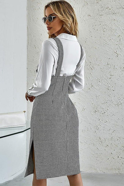 Side slit slim suspender dress
