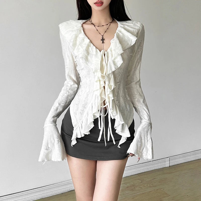 Enchantedcore Frilled Plunging-neck Blouse white / S