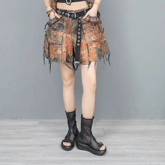 Distraught Imprinted Denim Short brown / One Size