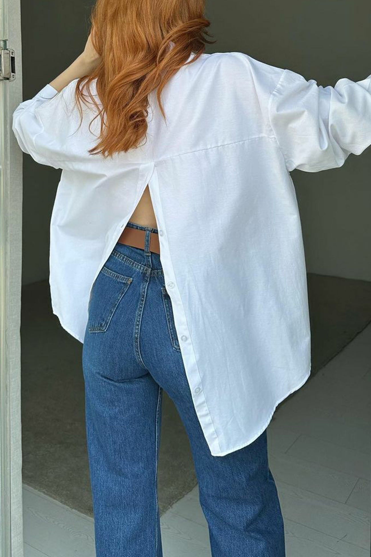 Single-breasted Back Slit Solid Blouse