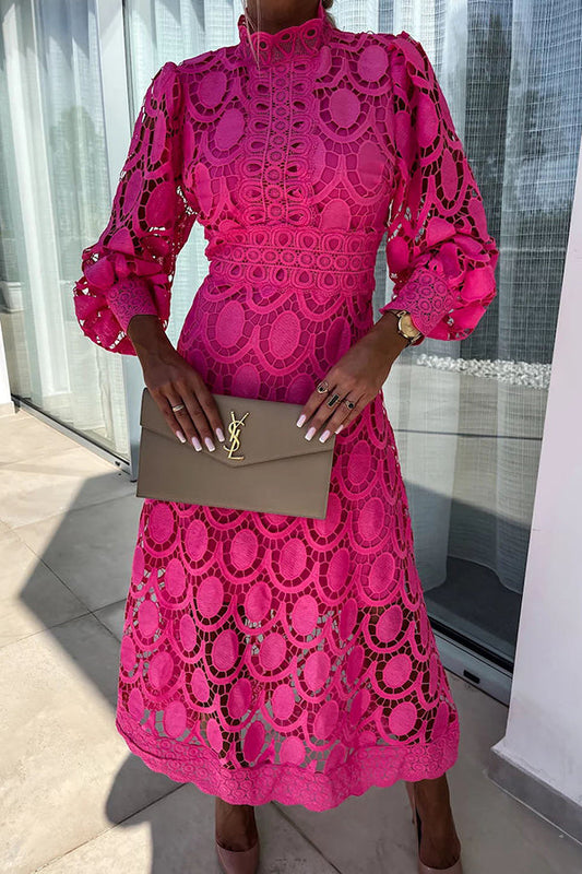 - Romantic lace dress