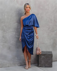 Gaby | Elegant Midi Dress