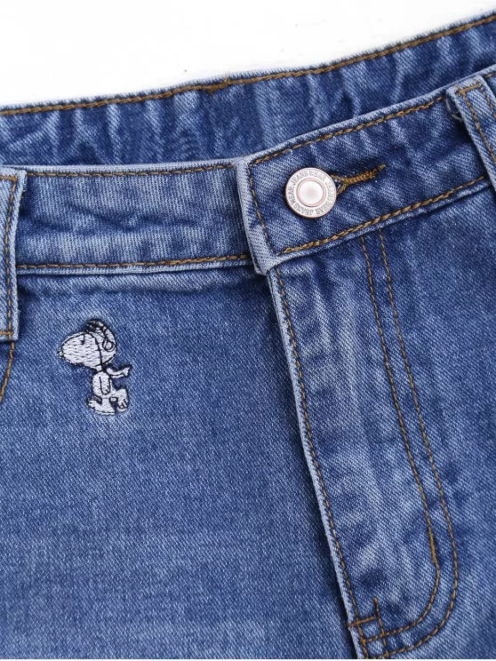 Trendy Puppy Embroidered Destroyed Denim Shorts