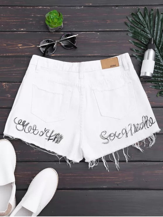 Trendy Cutoffs Tassels Beaded Embroidered Denim Shorts