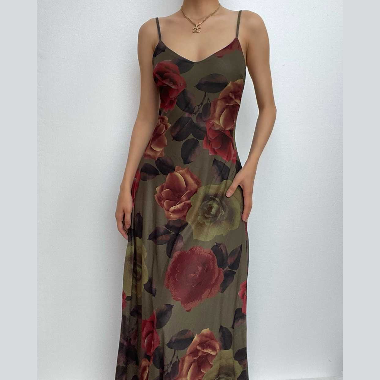 Flower print contrast v neck chiffon cami maxi dress - Final Sale